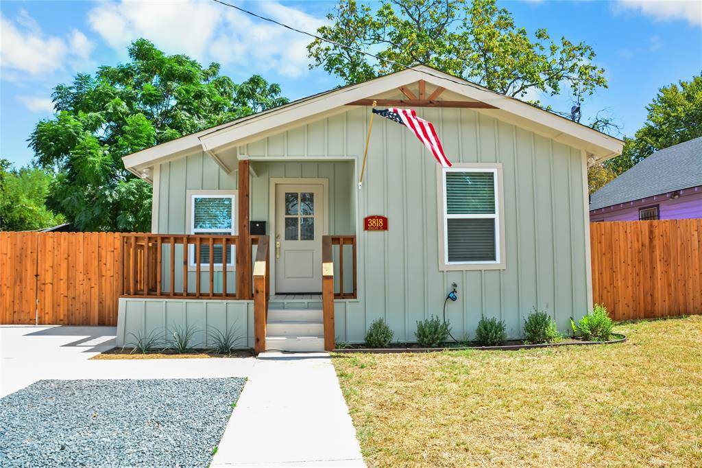 3818 Penelope Street, Dallas, TX 75210