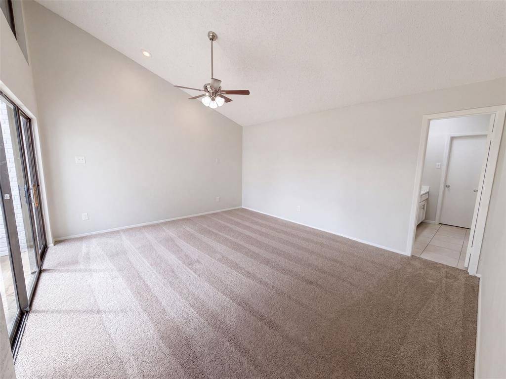 742 Hummingbird Circle, Lewisville, TX 75067