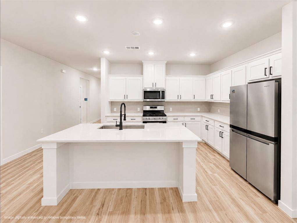 631 Cari Lane, Forney, TX 75126
