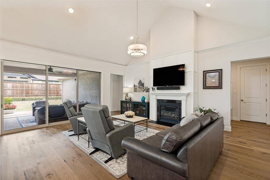 4212 Hollandwood Drive, Mckinney, TX 75071