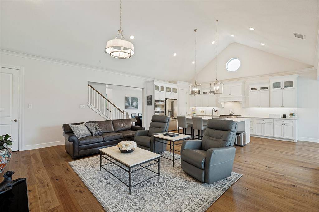 4212 Hollandwood Drive, Mckinney, TX 75071