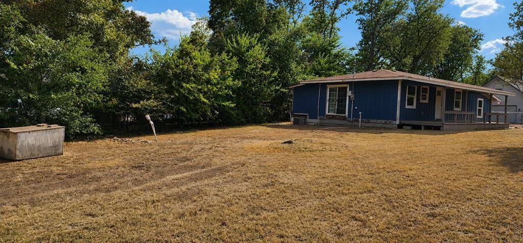 2016 Gavin Road, Tool, TX 75143