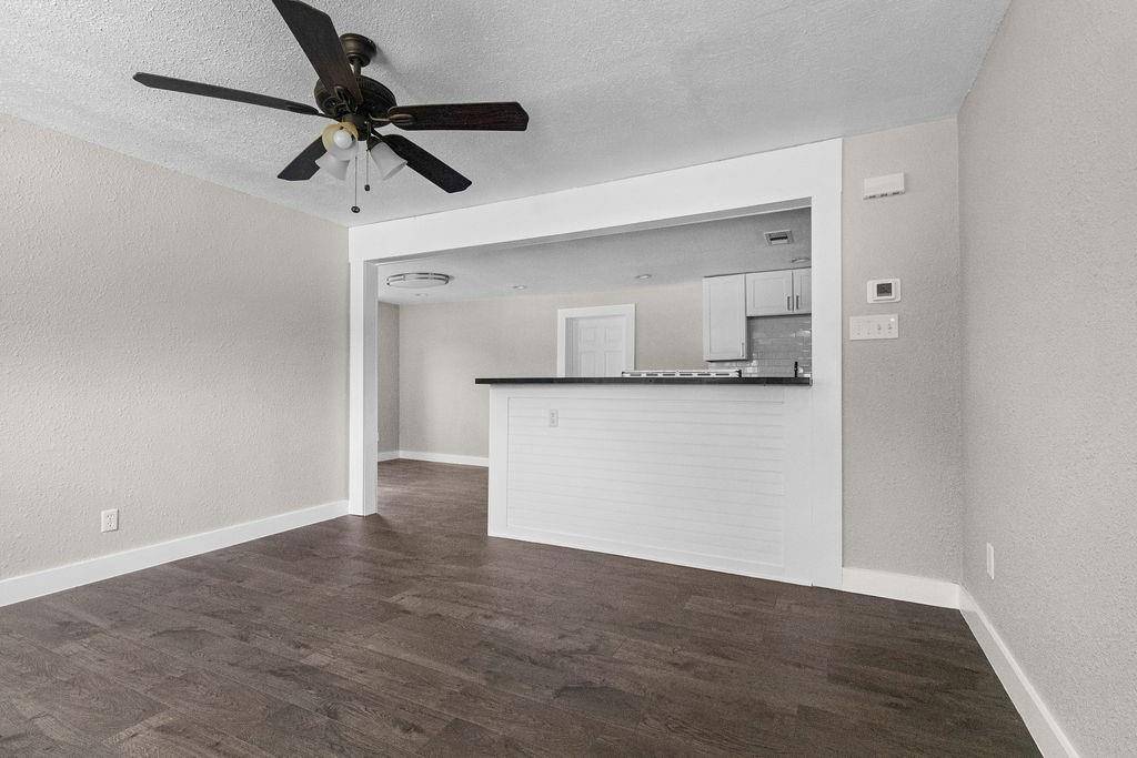 3939 E 4th Street, Fort Worth, TX 76111