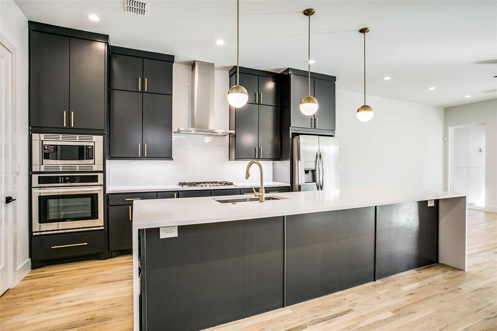 4714 Manett Street, Dallas, TX 75204