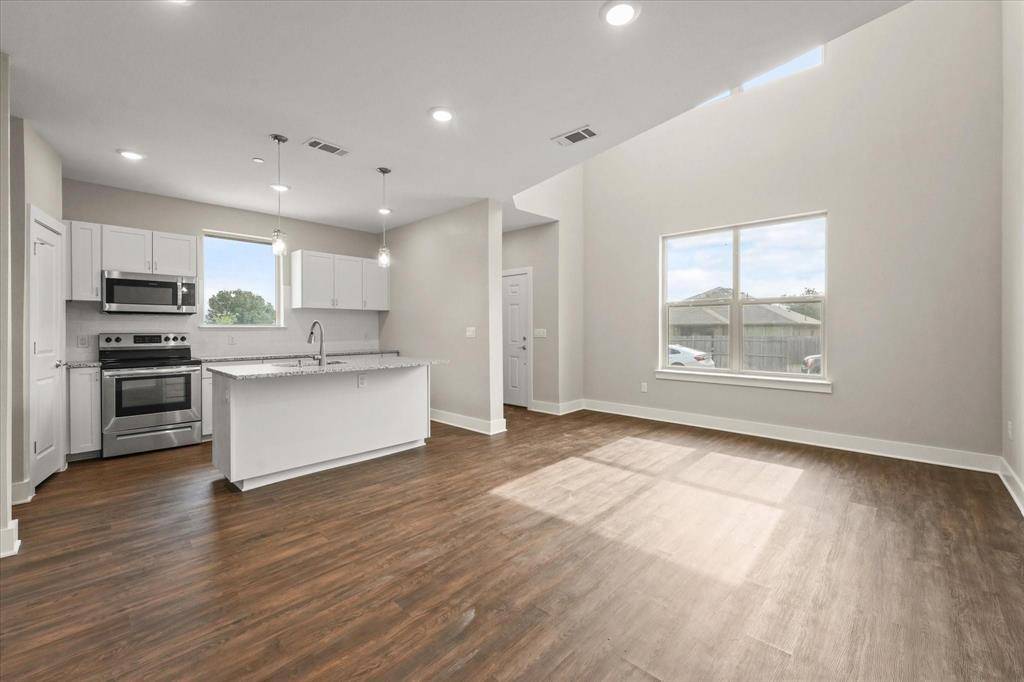 3620 Aaron Place, Denton, TX 76226