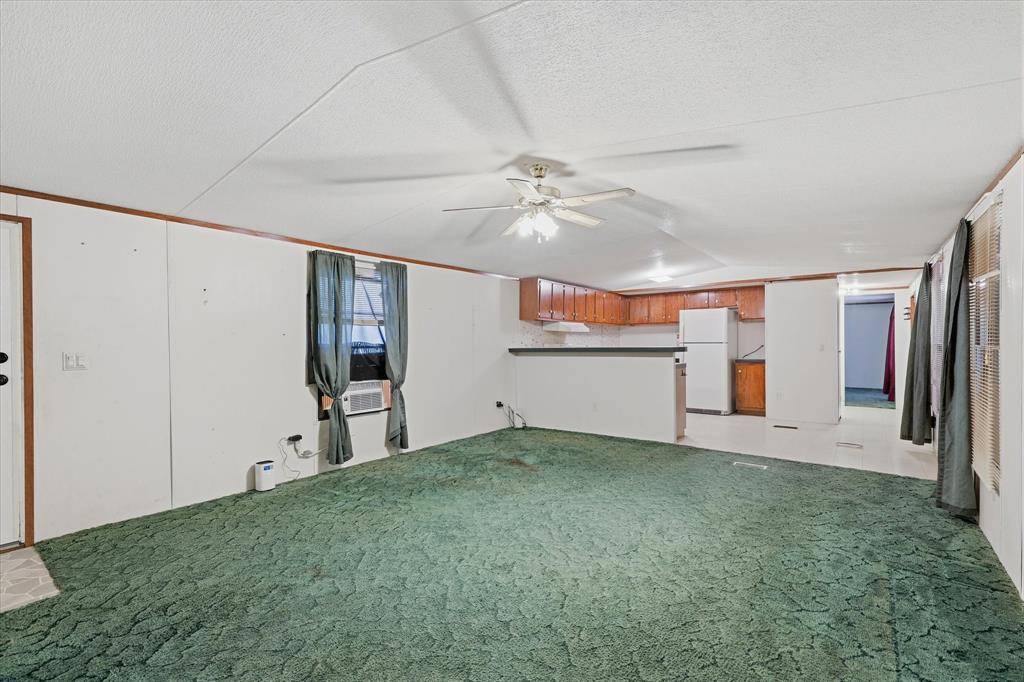 521 Vz County Road 3501, Wills Point, TX 75169