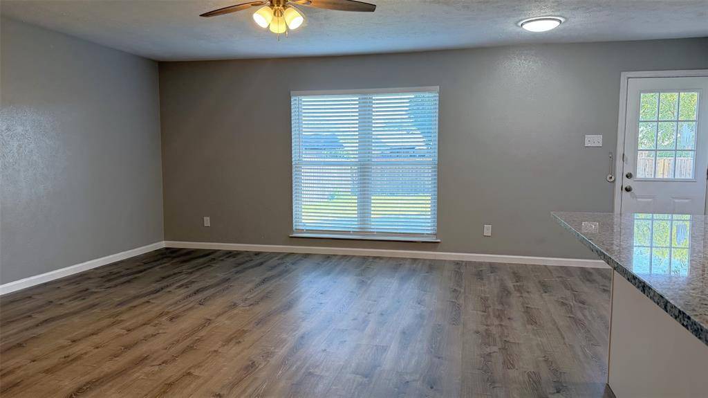 5224 Marks Circle, The Colony, TX 75056