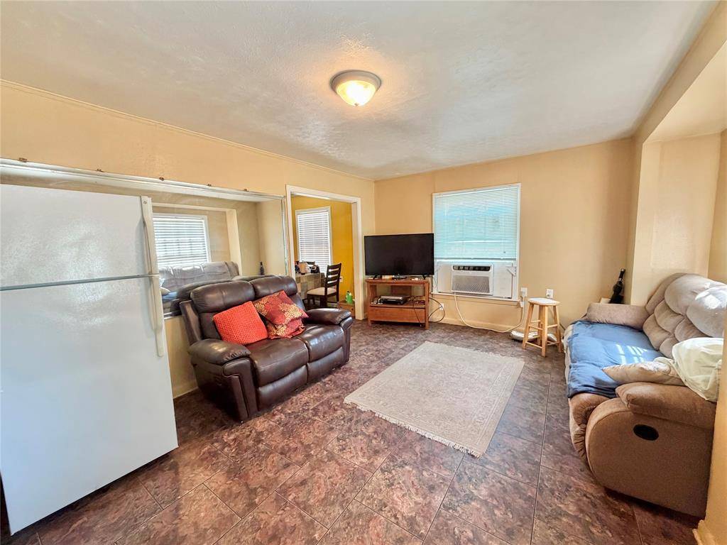 3137 Reuter Avenue, Waco, TX 76708