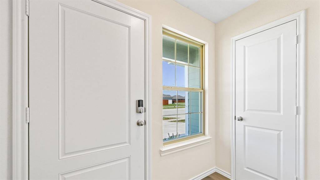 5806 Blue Sky Drive, Crandall, TX 75114