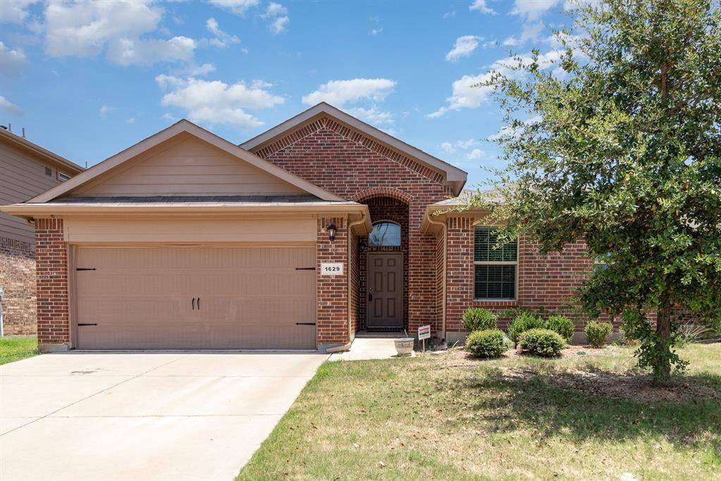 1629 Milledge Road, Fort Worth, TX 76120