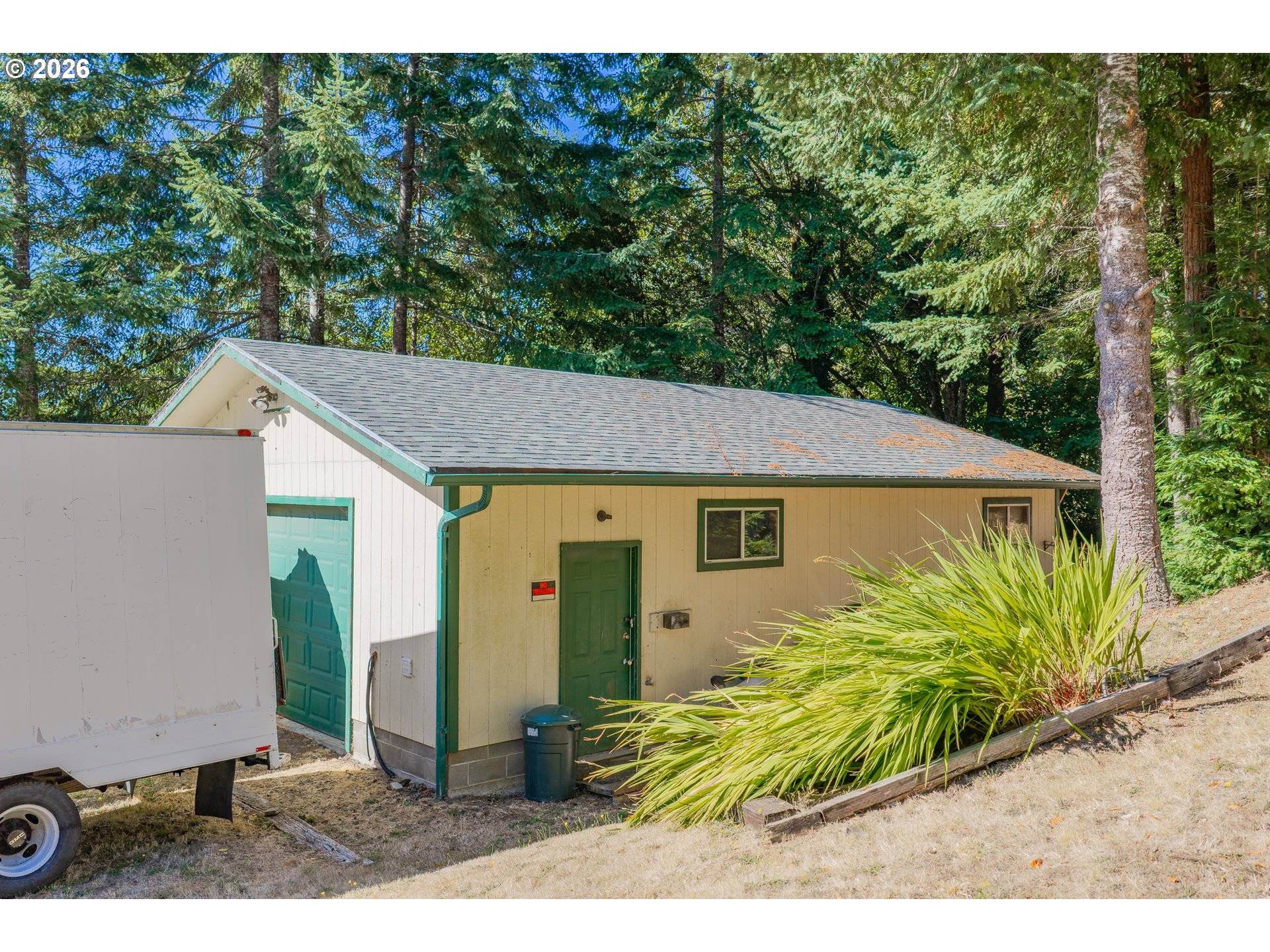 56788 COUGAR RD, Coquille, OR 97423