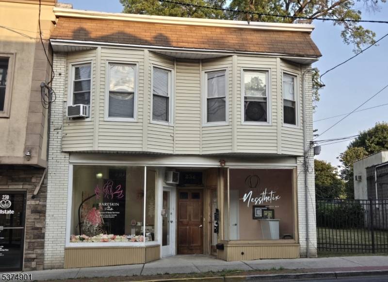 232 Stuyvesant Ave, Lyndhurst Twp., NJ 07071