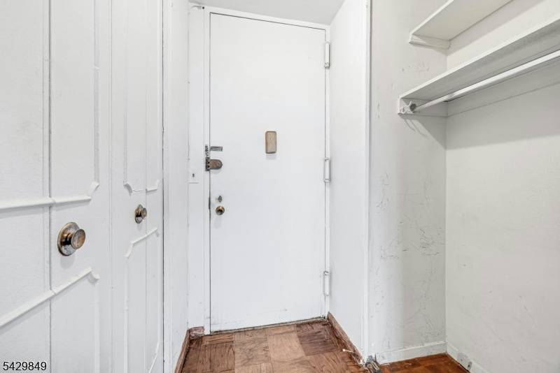 2077 Center Ave #20C, Fort Lee Boro, NJ 07024