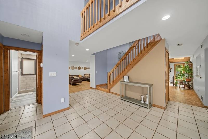 4 SKYTOP DRIVE, Denville Twp., NJ 07834