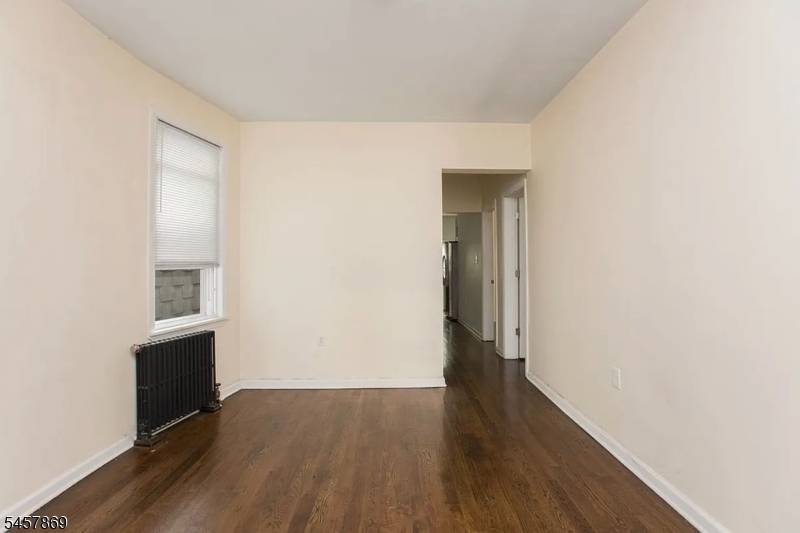 218 Arlington Ave, Jersey City, NJ 07305