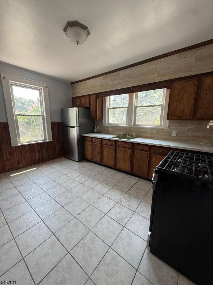 8 Chapman St #1, Bloomfield Twp., NJ 07003