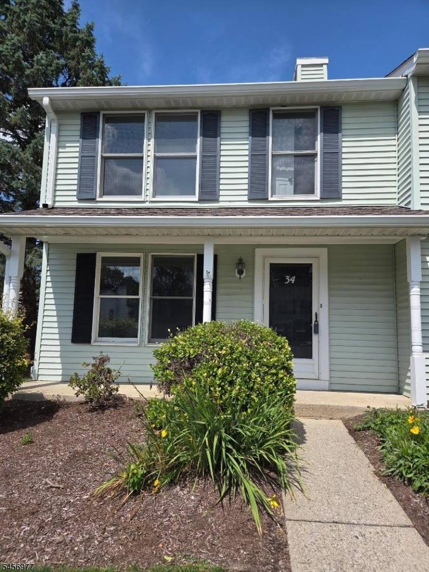 34 Ben Franklin Dr, Franklin Boro, NJ 07416