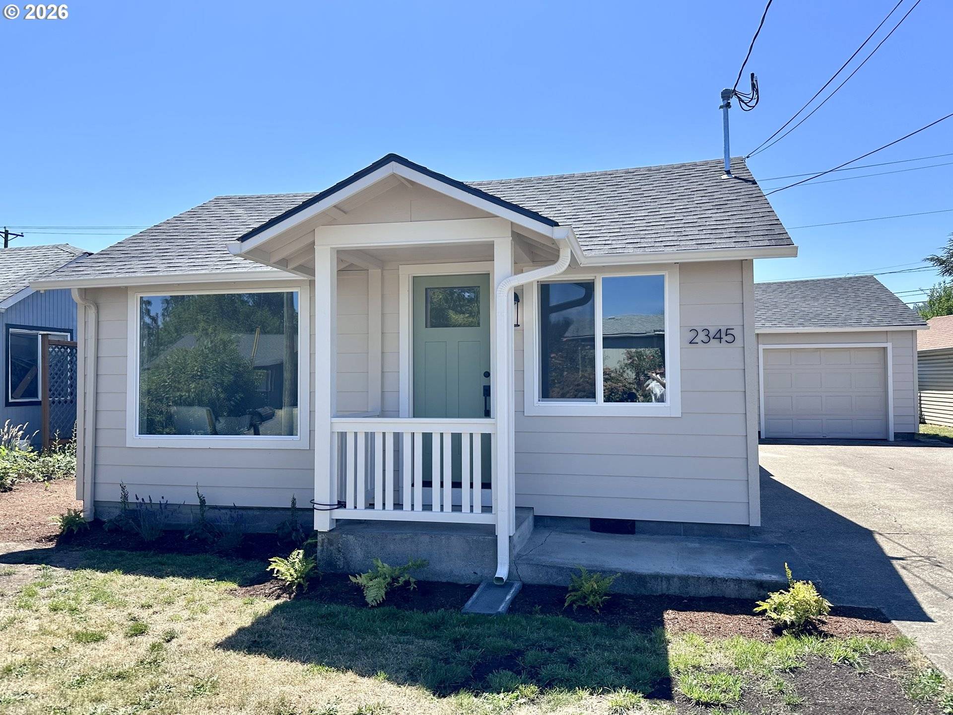 2345 F ST, Springfield, OR 97477