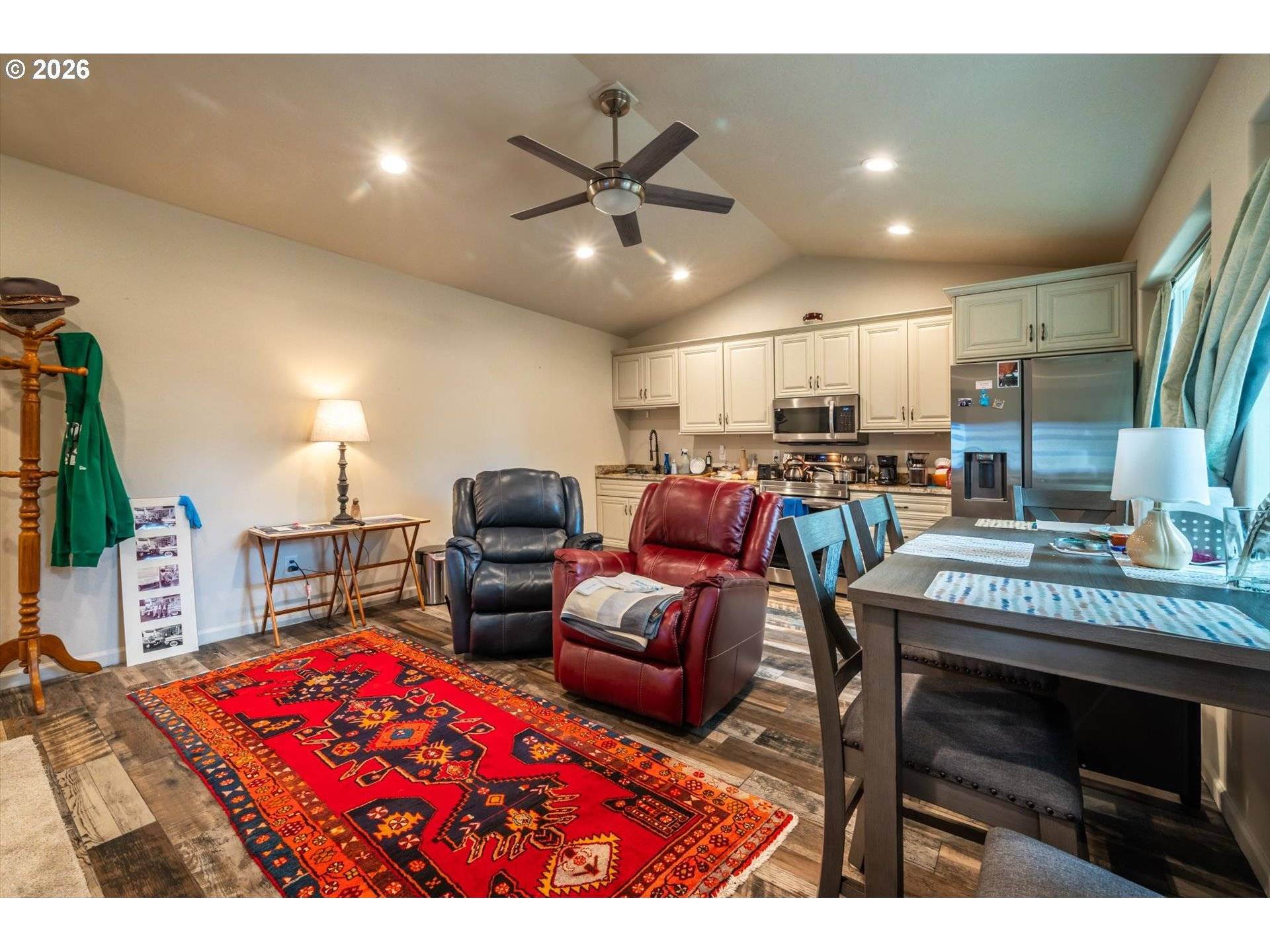 2143 Ash ST, North Bend, OR 97459