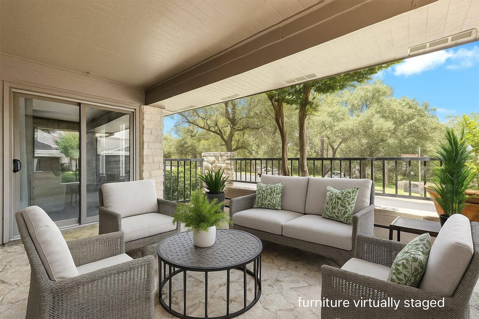 103 Birdie DR, The Hills, TX 78738