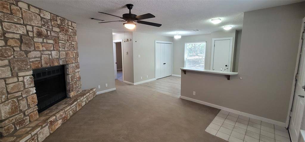 20800 Bonanza ST #B, Lago Vista, TX 78645