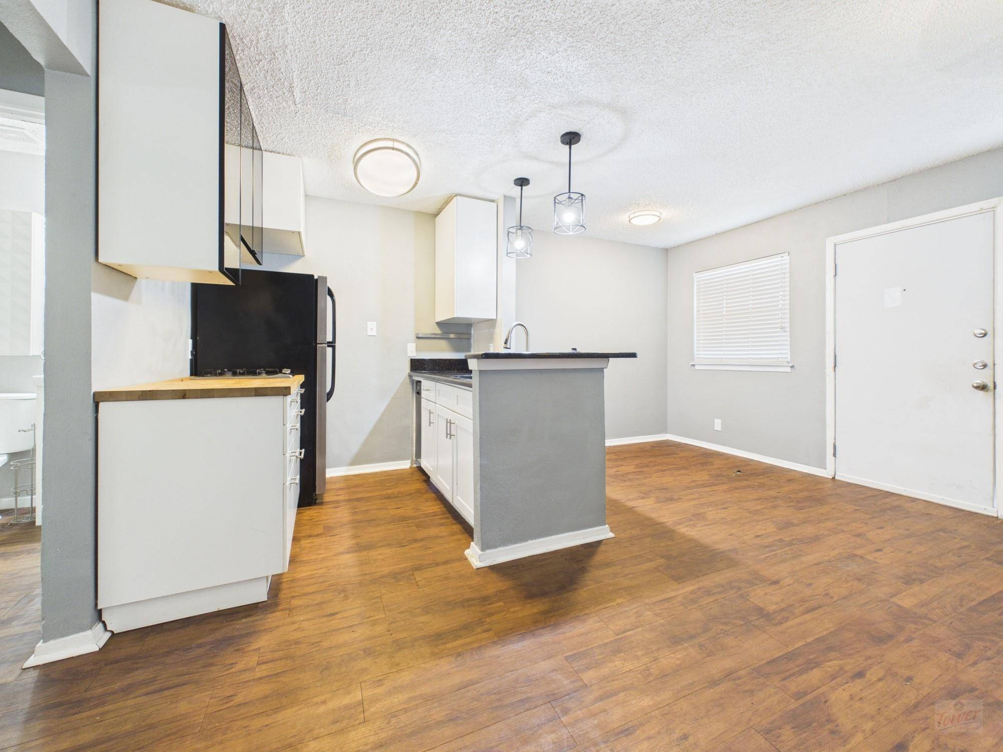 2401 Manor RD #127, Austin, TX 78722