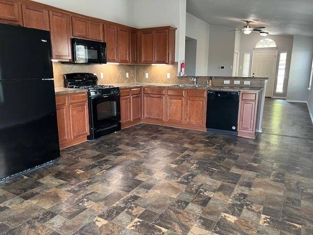 206 Wisteria WAY, San Marcos, TX 78666