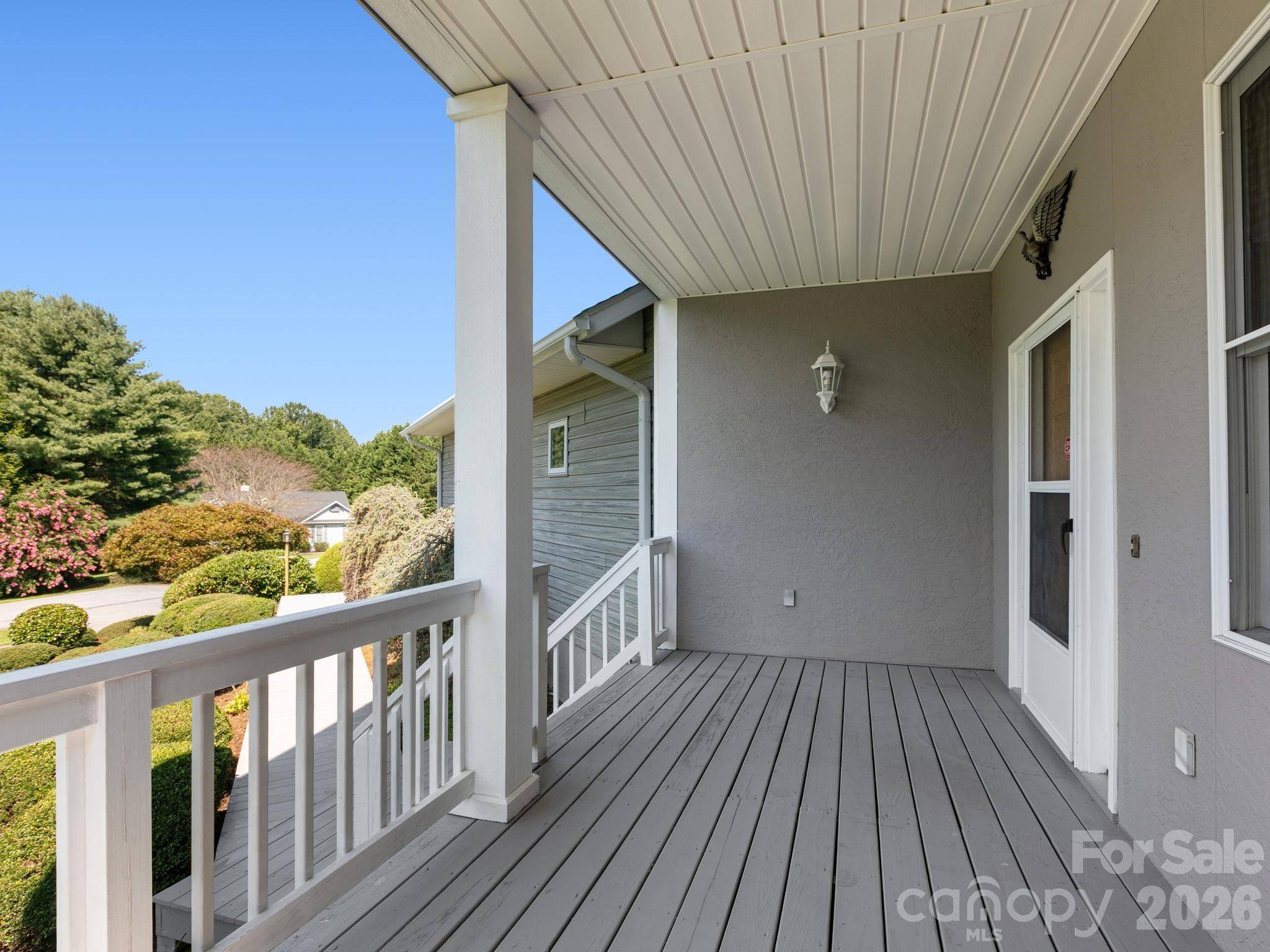 128 Stone House RD, Hendersonville, NC 28739