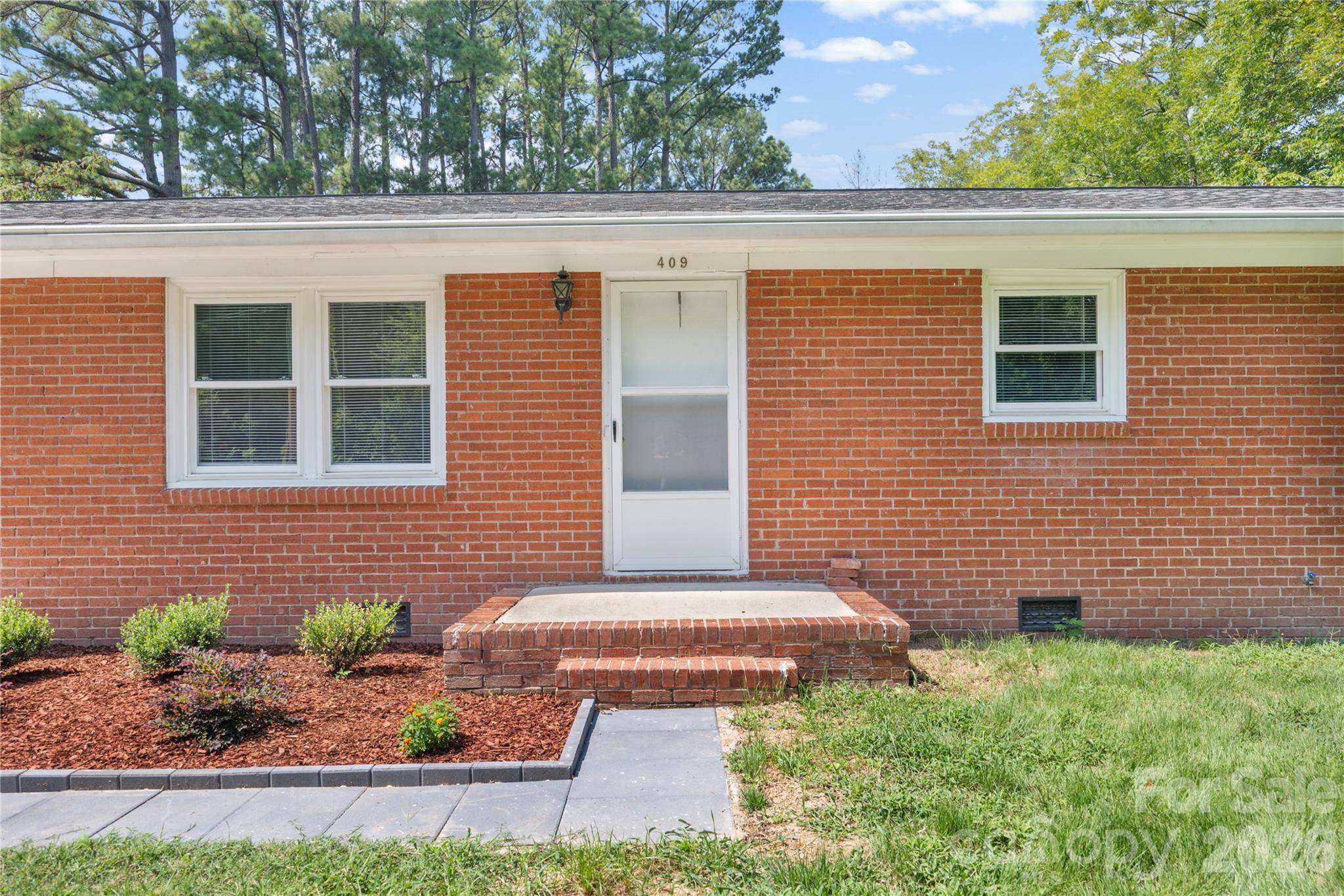 409 Moss Springs RD, Albemarle, NC 28001