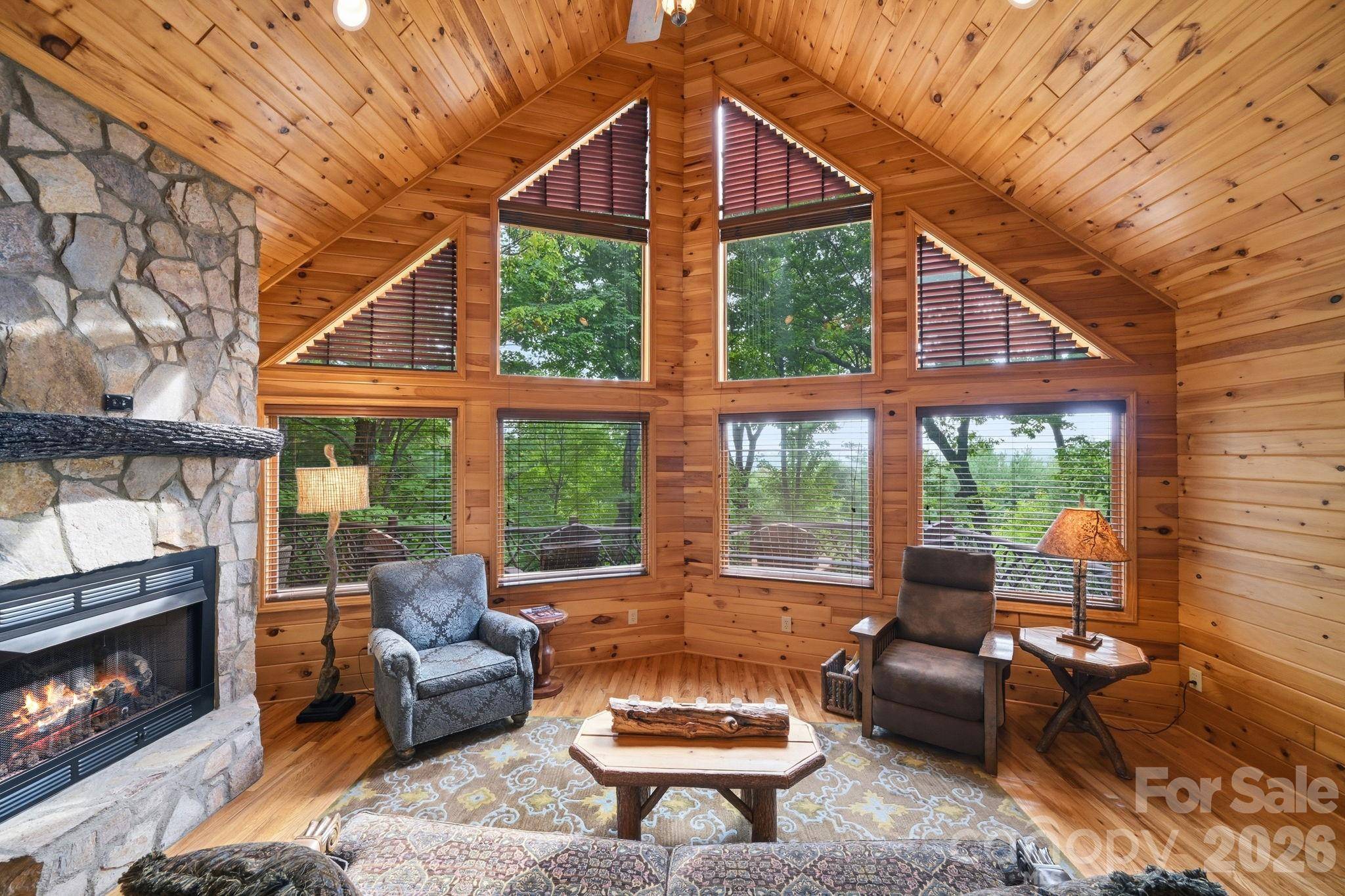 142 Fawn LN, Purlear, NC 28665