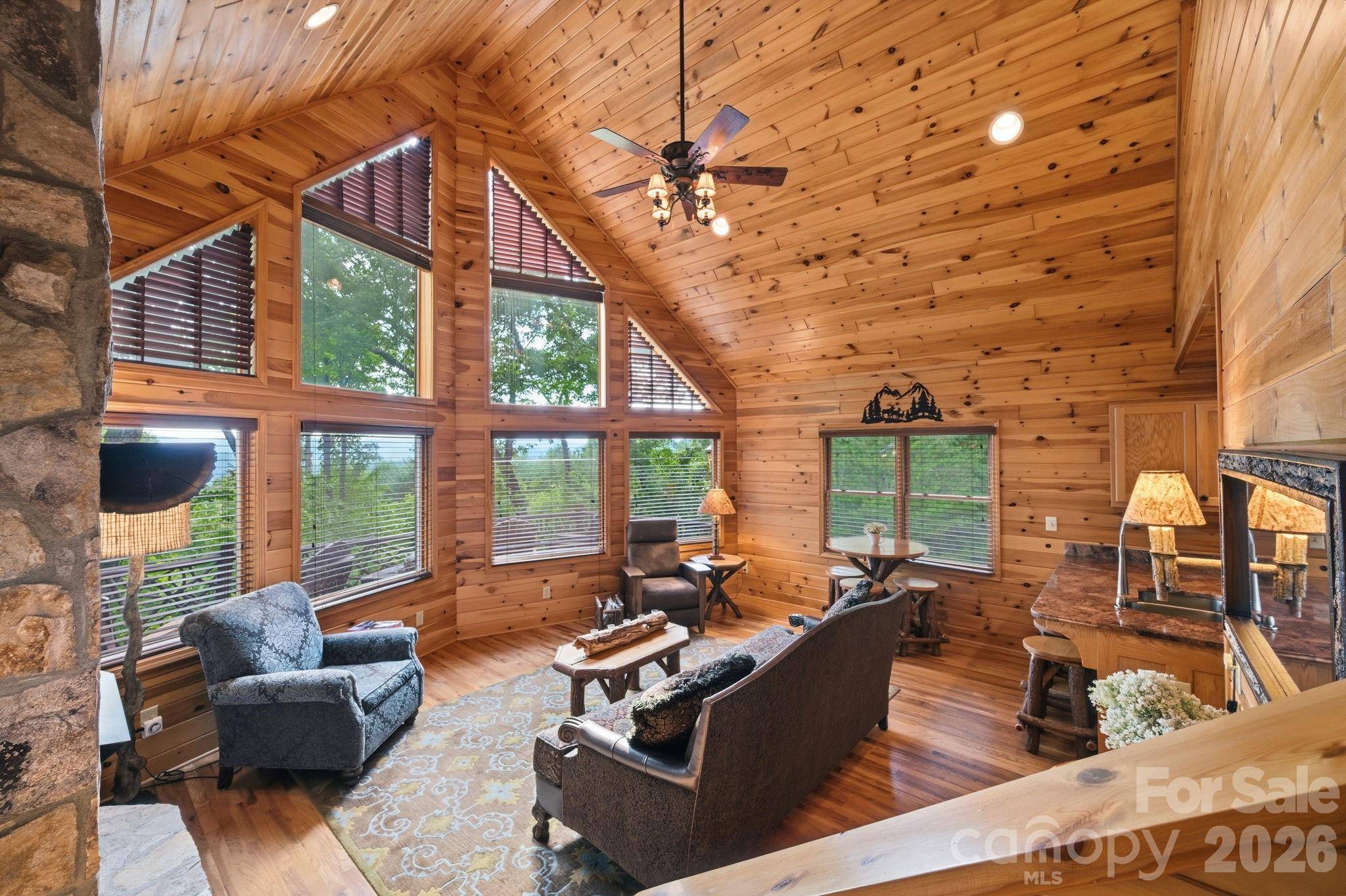 142 Fawn LN, Purlear, NC 28665