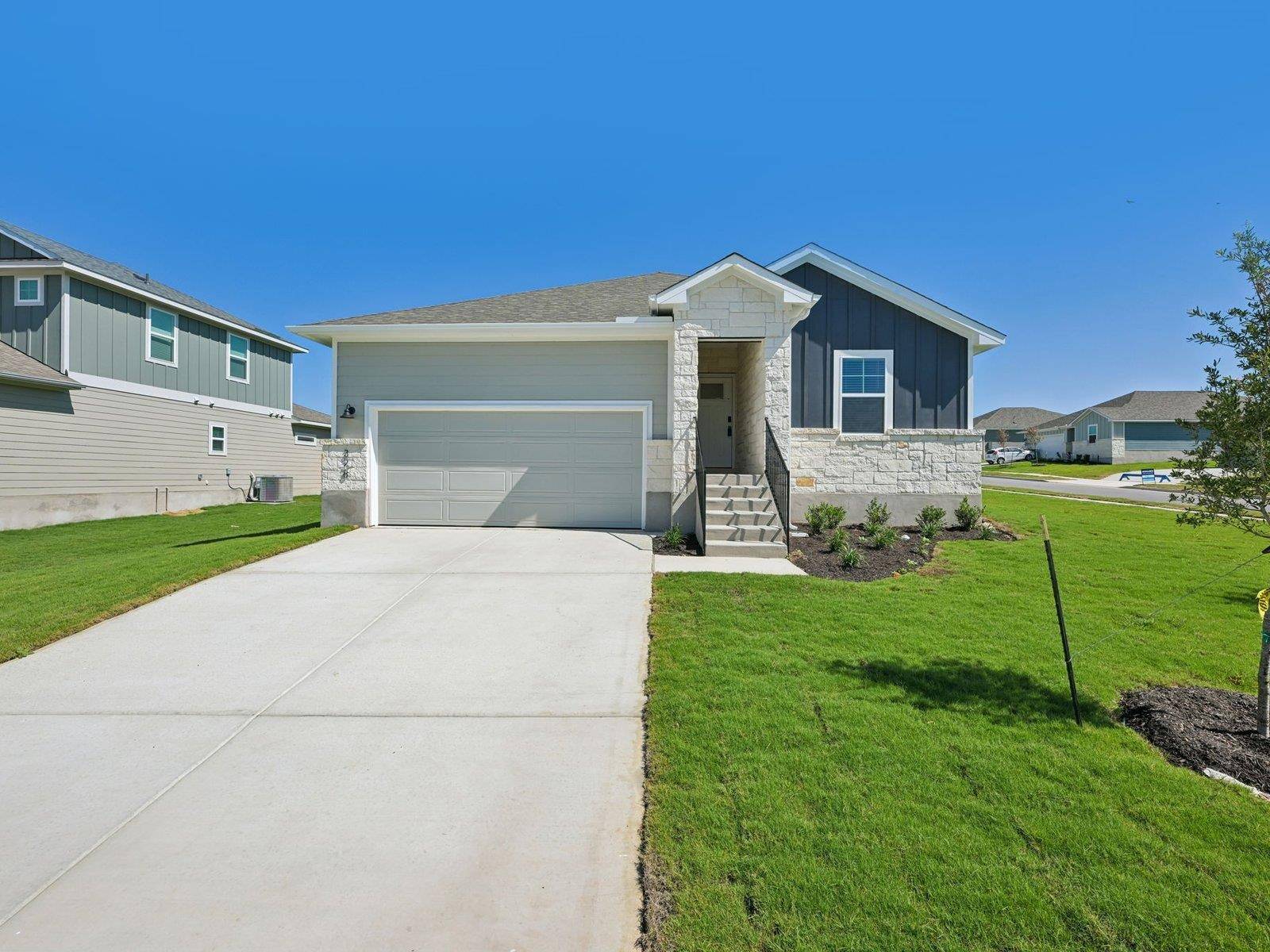 328 Wheel Horse, Burnet, TX 78659