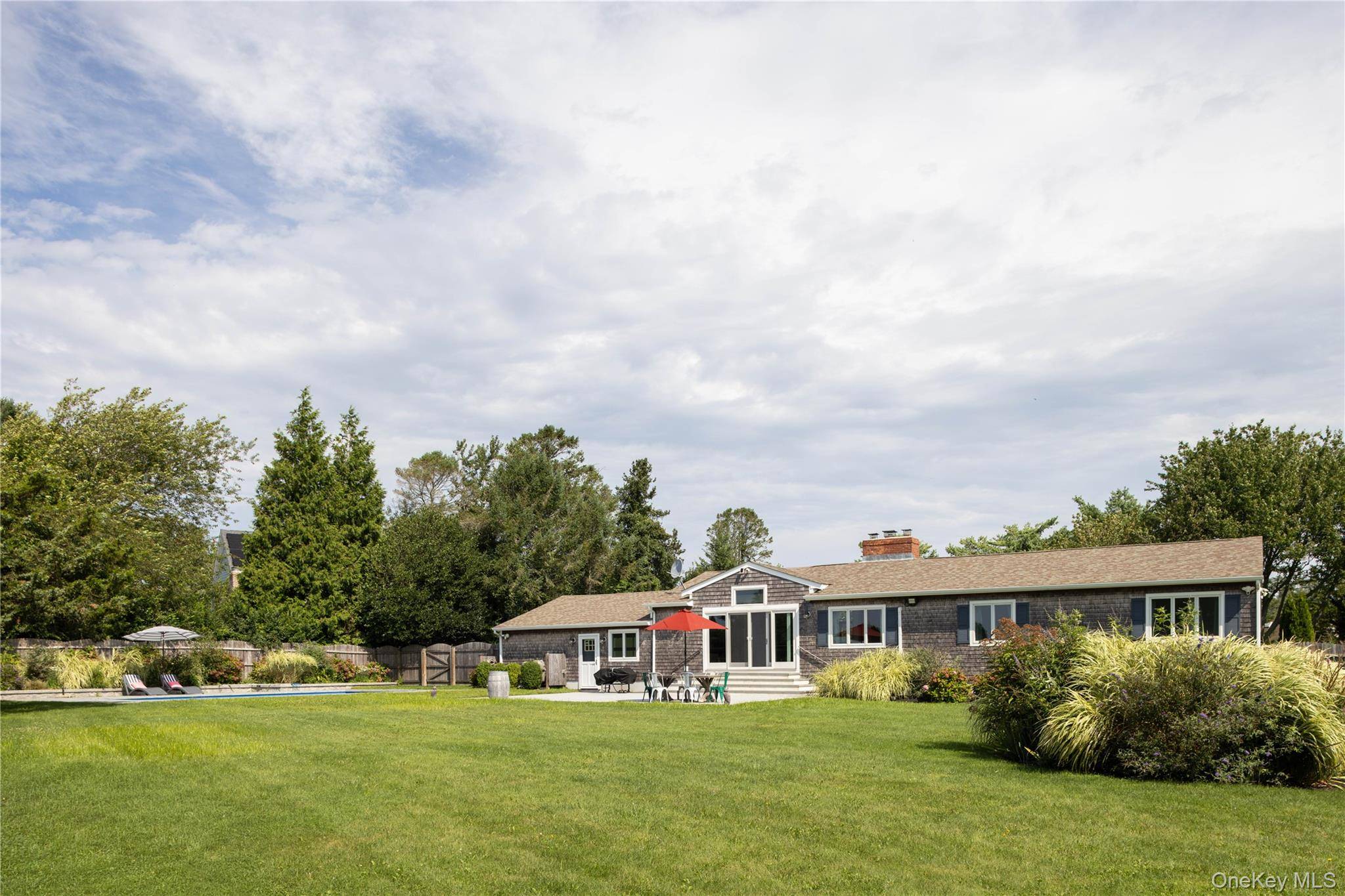 405 Birch LN, Cutchogue, NY 11935