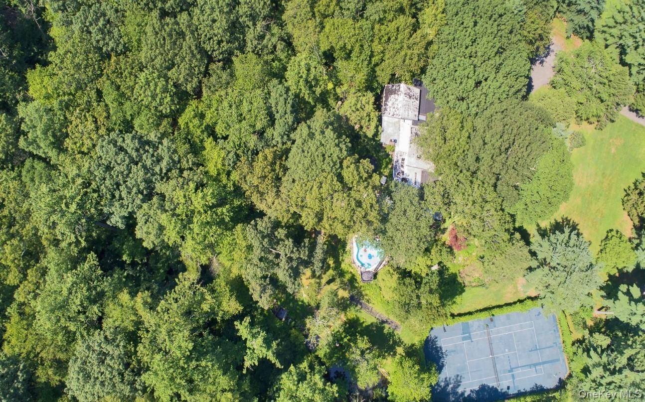 35 Saxon Woods, White Plains, NY 10605