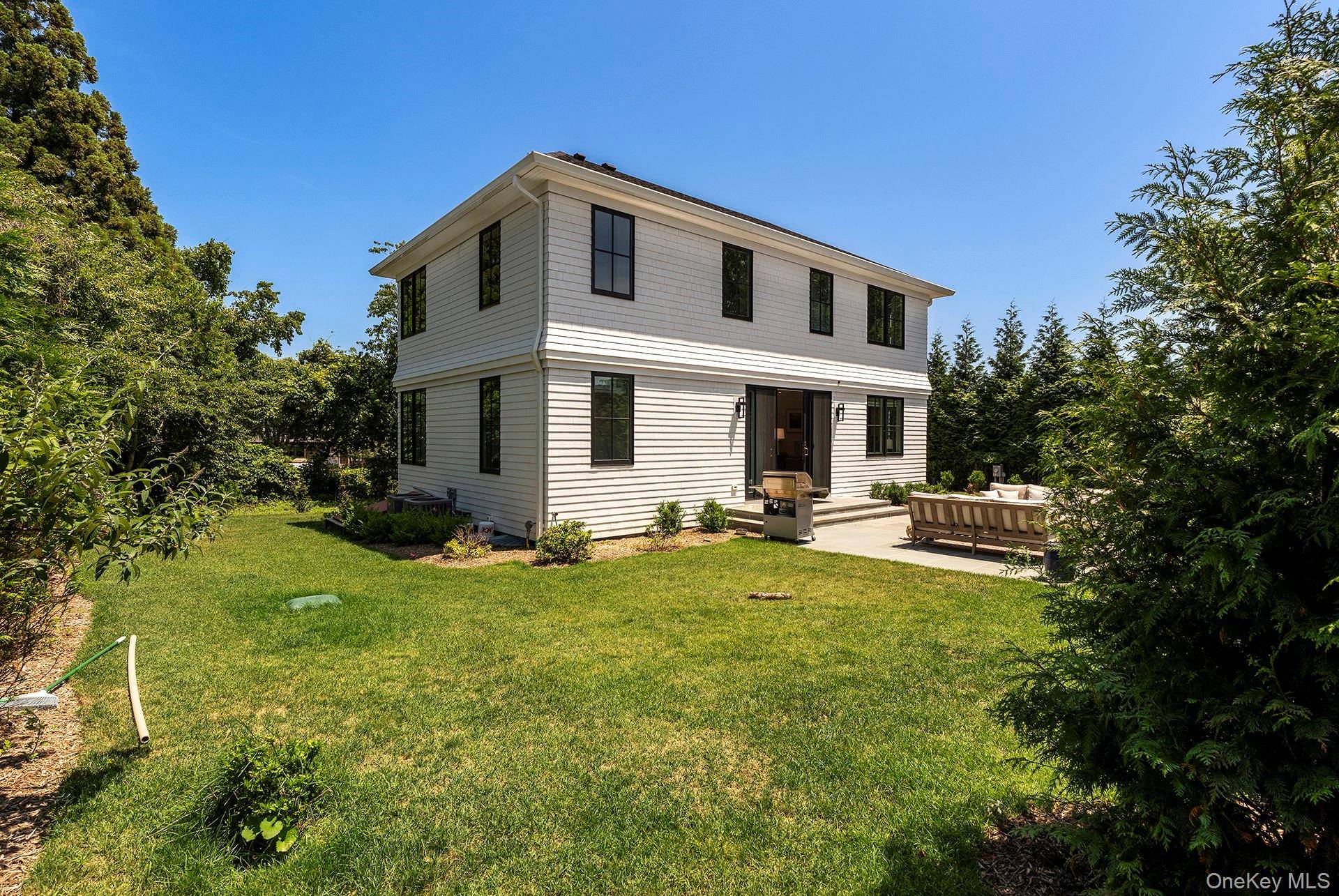 166 Greenwich ST, Montauk, NY 11954