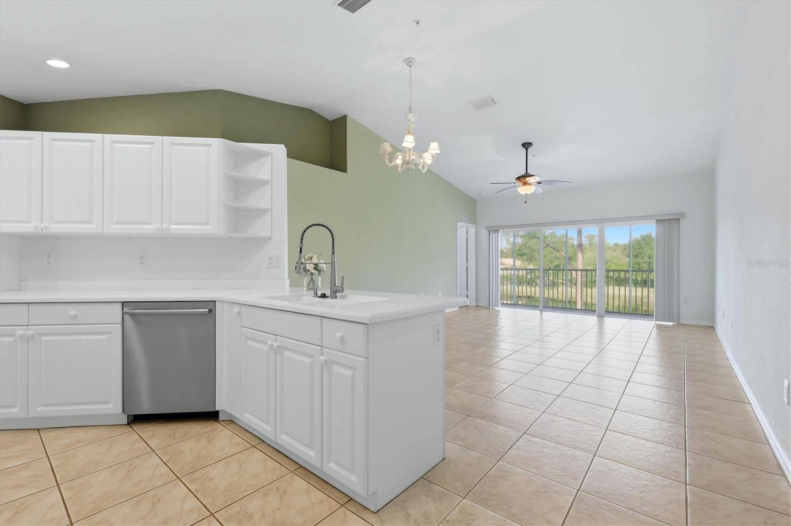 7644 MARSH ORCHID CIR, Bradenton, FL 34203