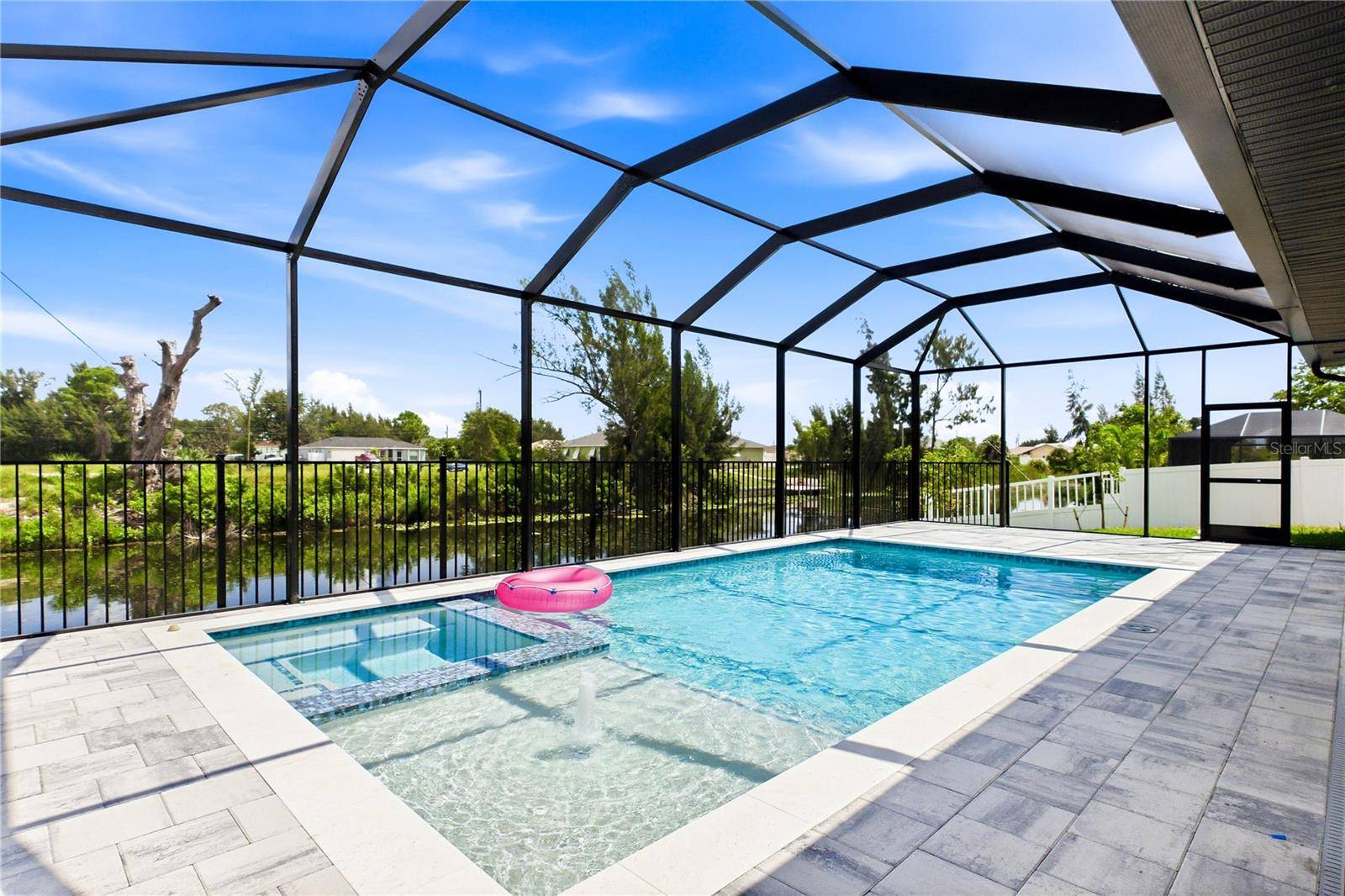 2251 SW 2ND TER, Cape Coral, FL 33991