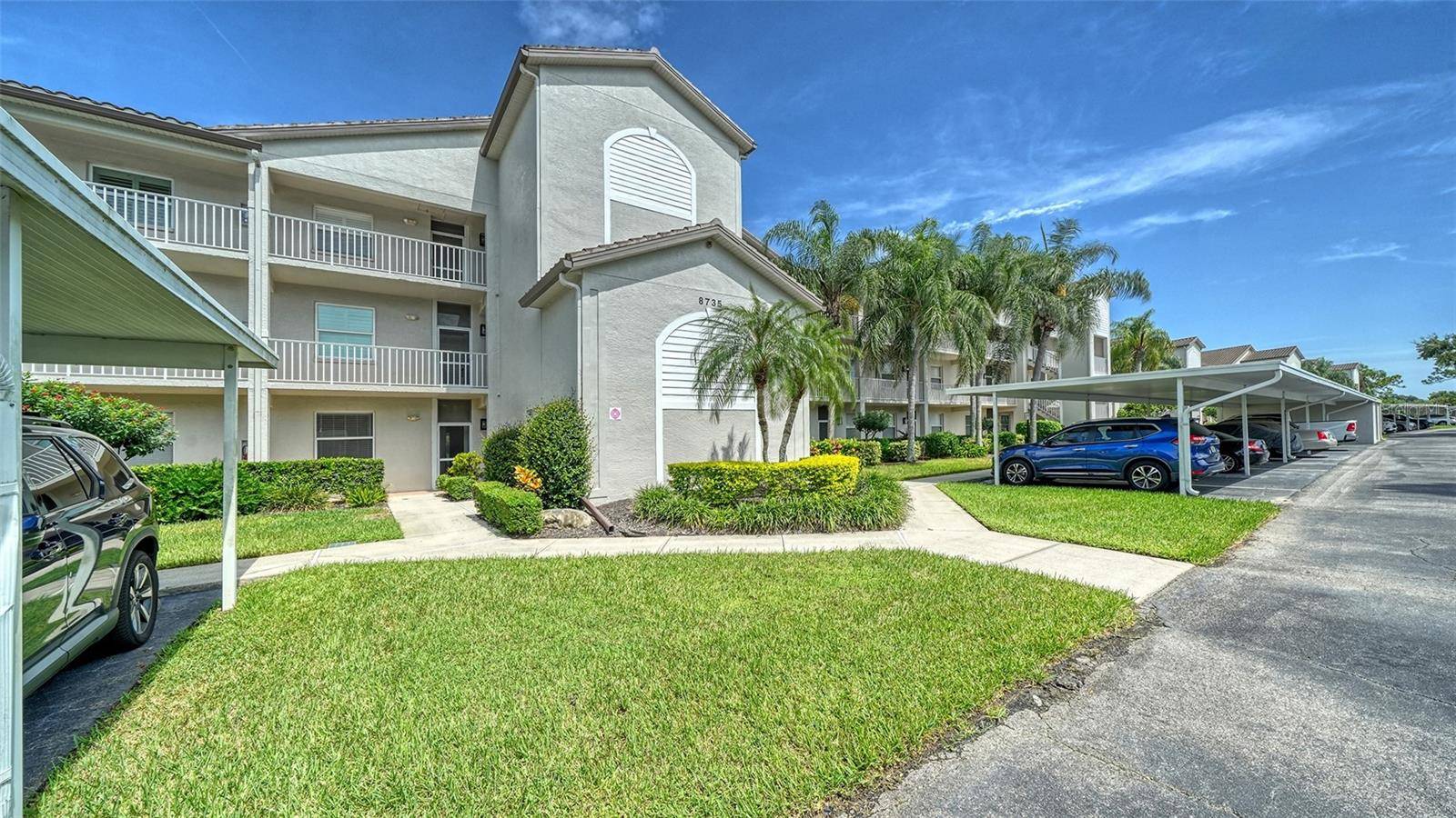 8735 OLDE HICKORY AVE #8105, Sarasota, FL 34238