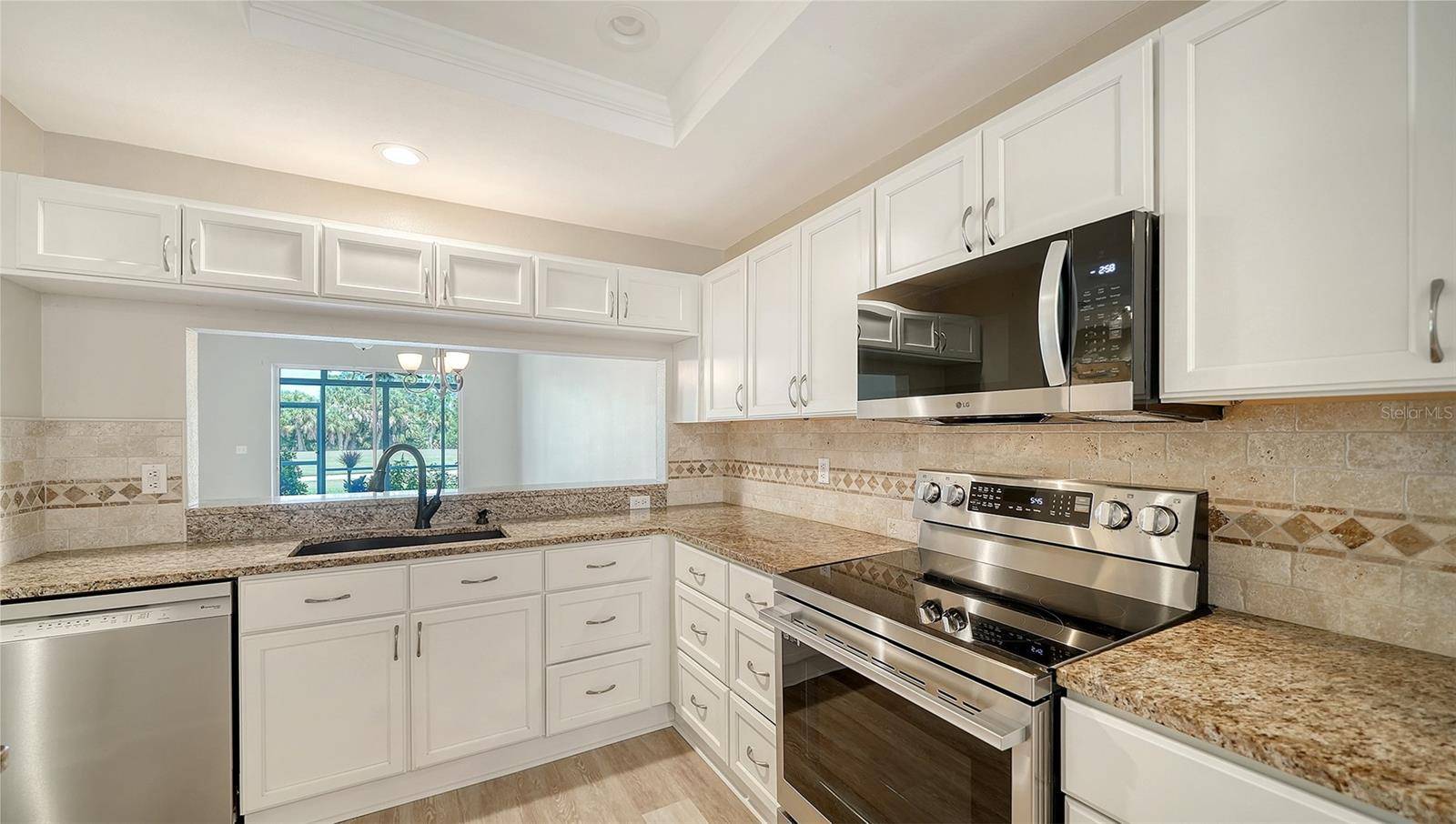8735 OLDE HICKORY AVE #8105, Sarasota, FL 34238