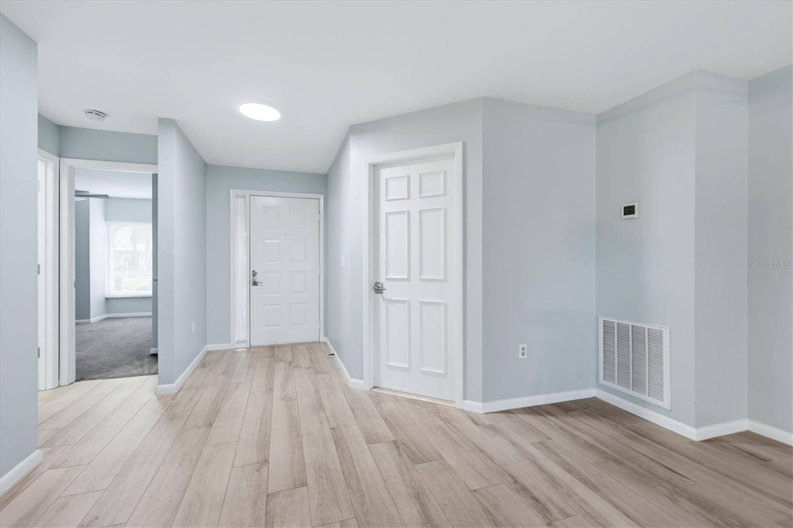 3160 NIGHT HERON LN, Venice, FL 34293