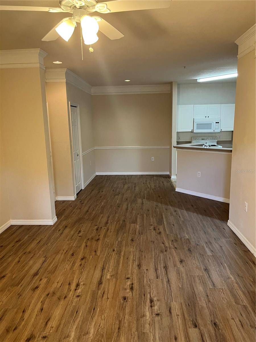 5152 NORTHRIDGE RD #106, Sarasota, FL 34238