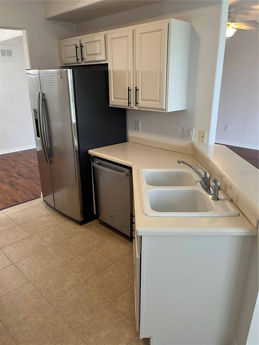 7046 PROSPERITY CIR #902, Sarasota, FL 34238