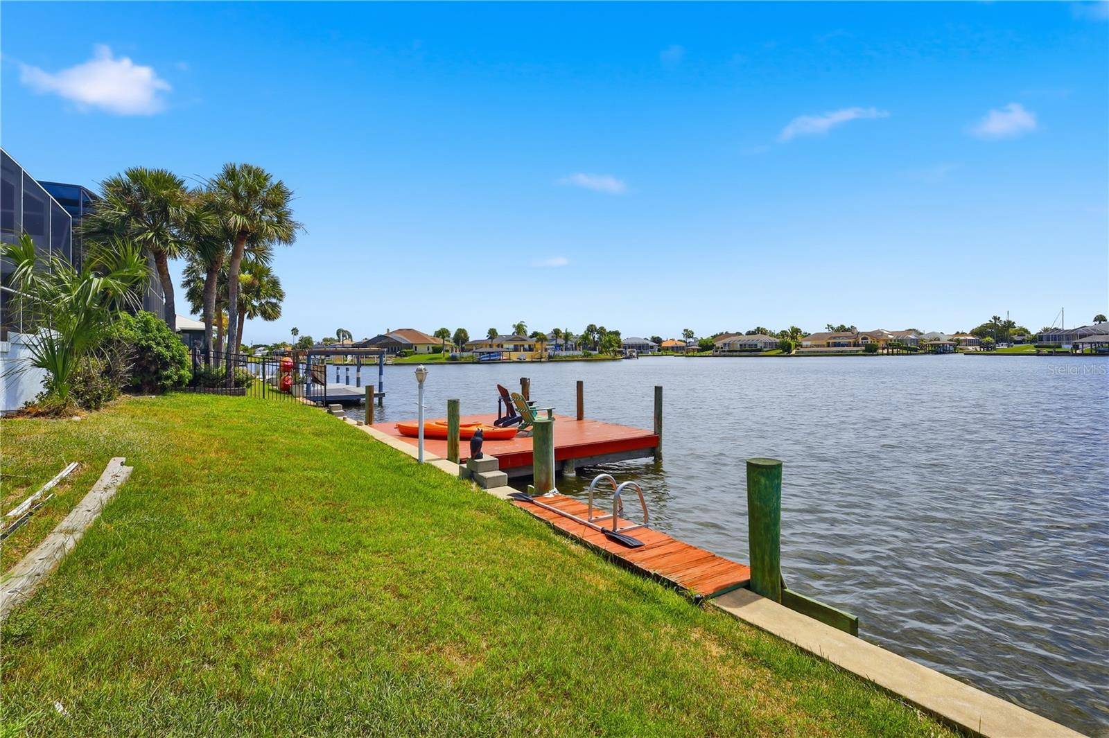 16 CEDARWOOD CT, Palm Coast, FL 32137