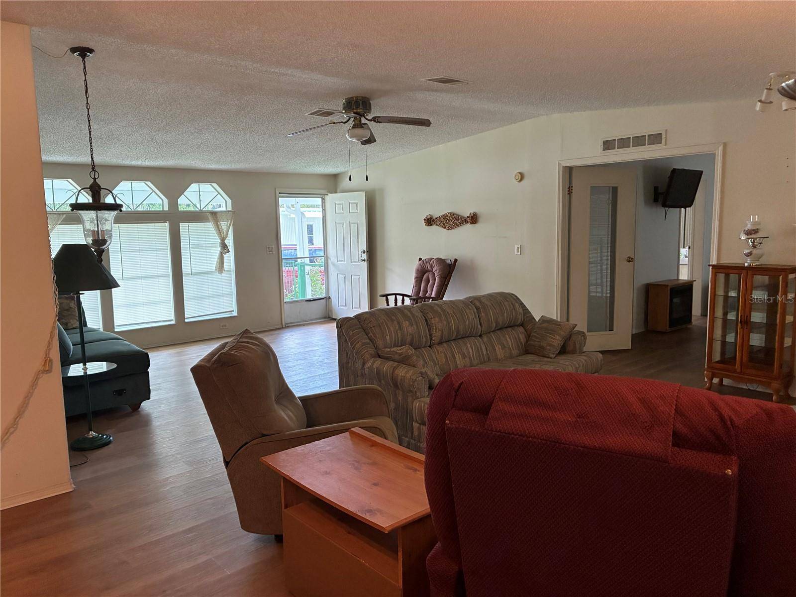 457 NW 5TH RD, Lake Panasoffkee, FL 33538