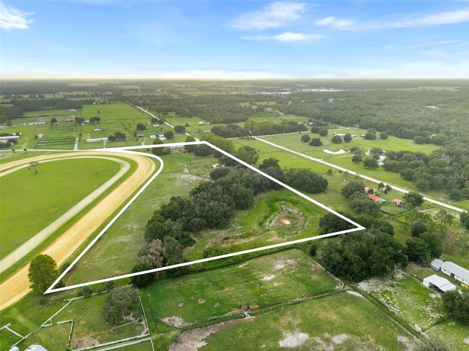 1750 SW 17TH TER, Bell, FL 32619