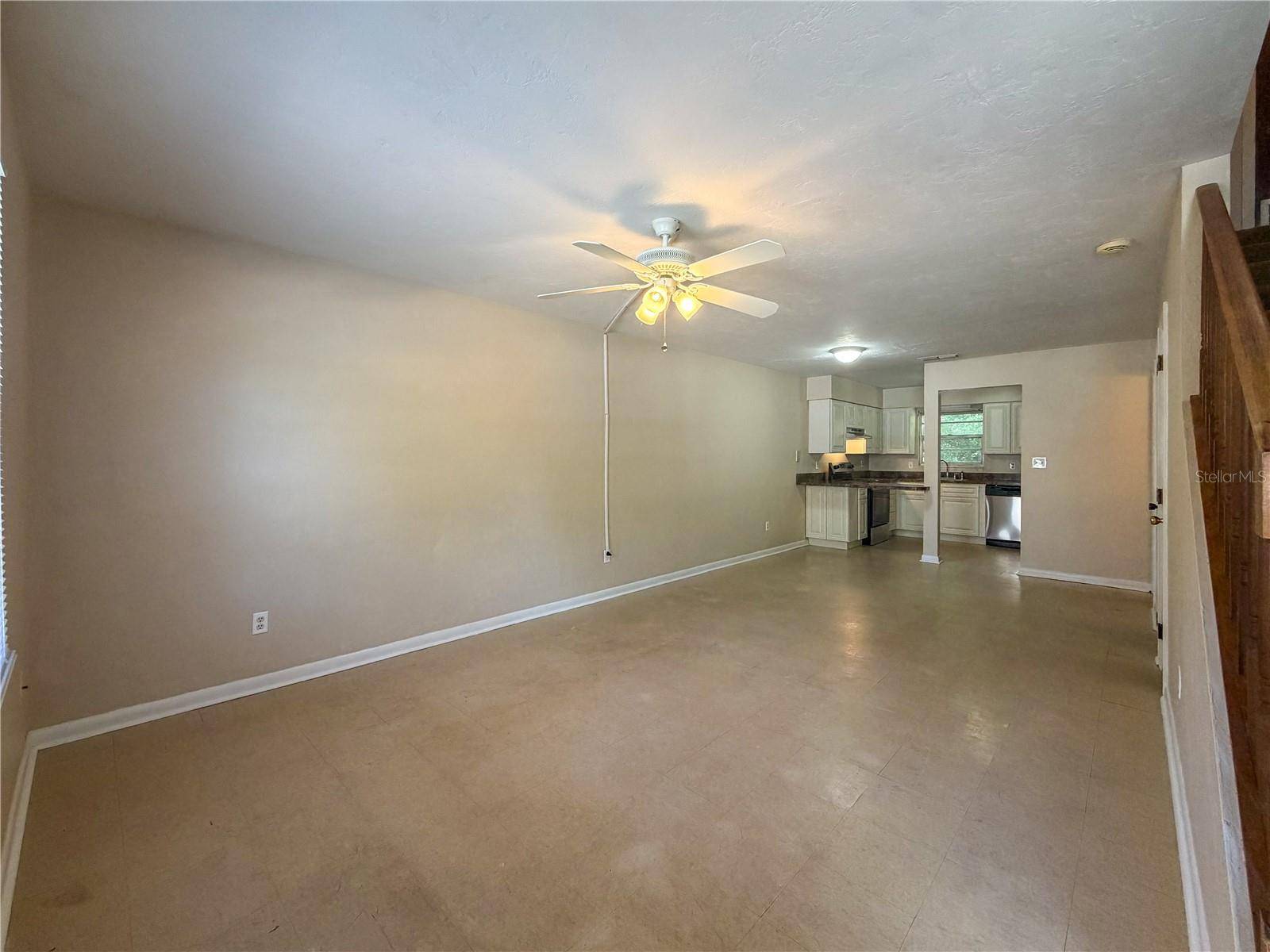5620 NW 23RD TER #1, Gainesville, FL 32653