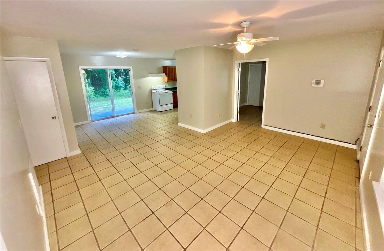 1150 CORAL FARMS RD, Florahome, FL 32140