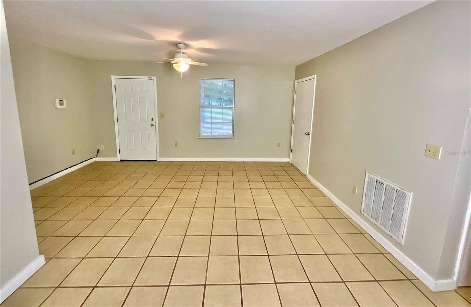 1150 CORAL FARMS RD, Florahome, FL 32140