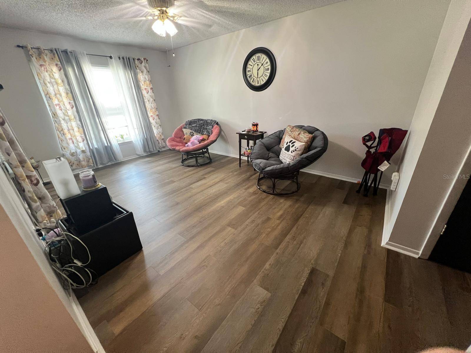 1105 TIVOLI DR, Deltona, FL 32725