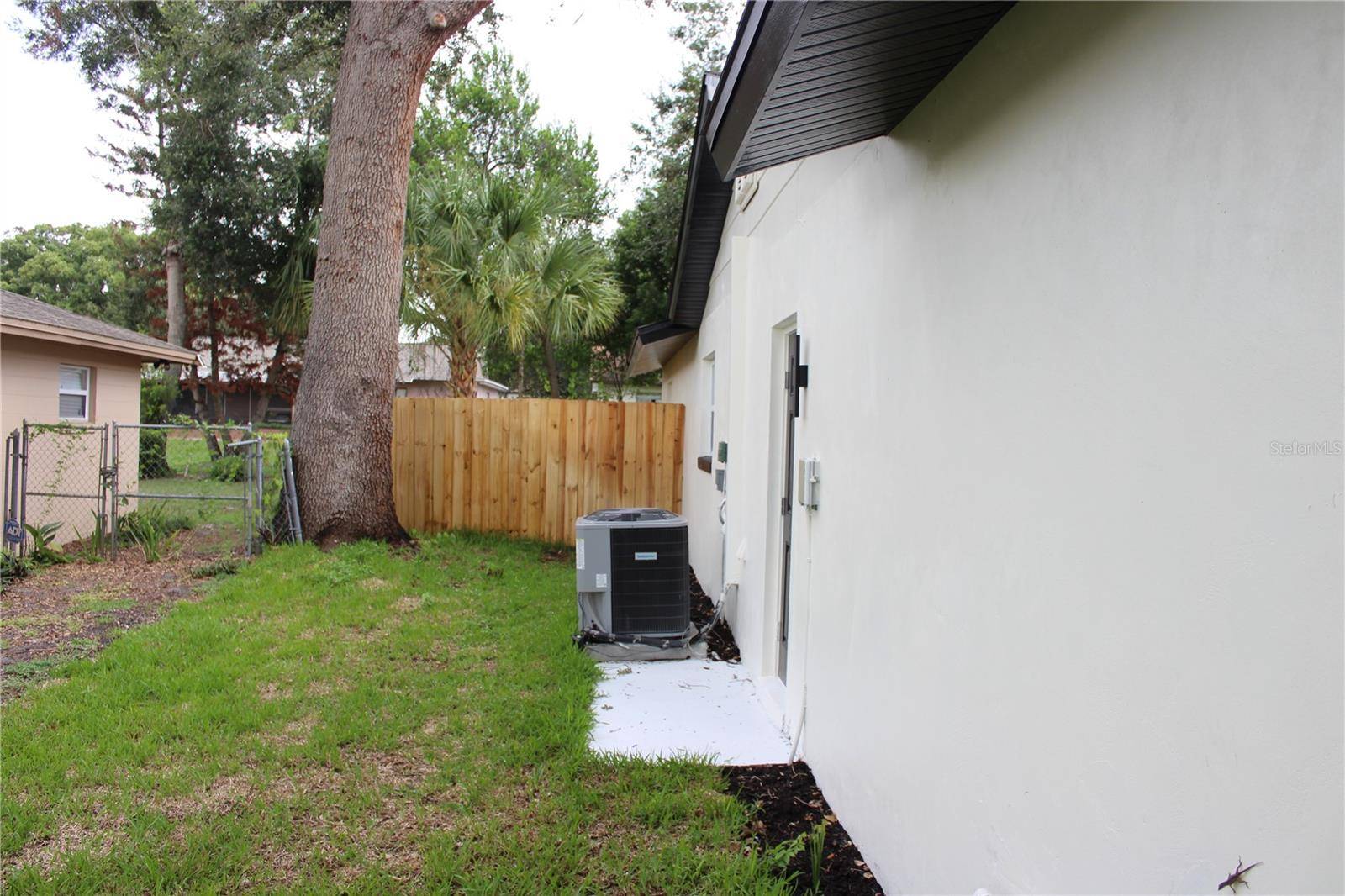 7015 CRESTLAKE DR, Orlando, FL 32819
